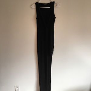 Slit peekaboo one leg lace dress